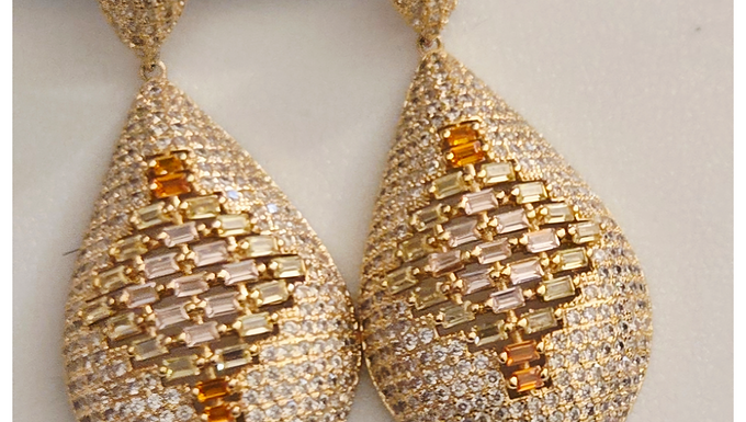 Multi Tone Dangles