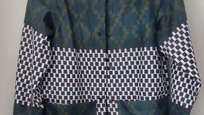 Culture Print Scrub Jacket