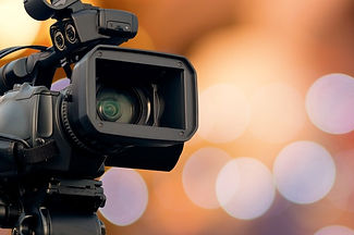 camara-video-fondo-borroso-luz-boken_35966-49_edited.jpg