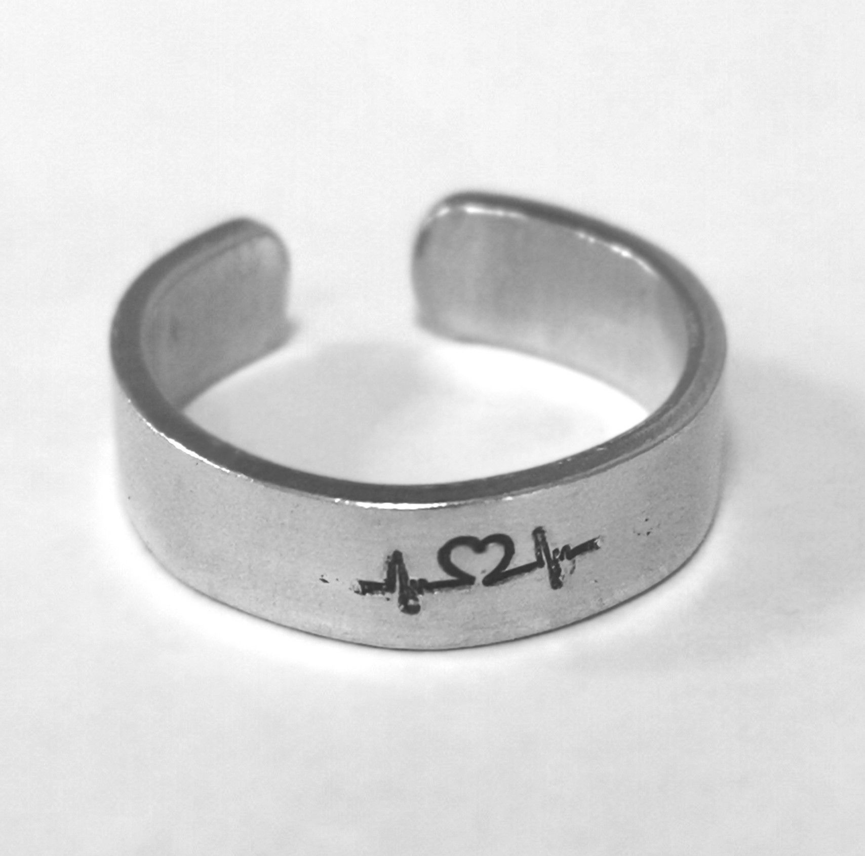 Heartbeat : Band Ring