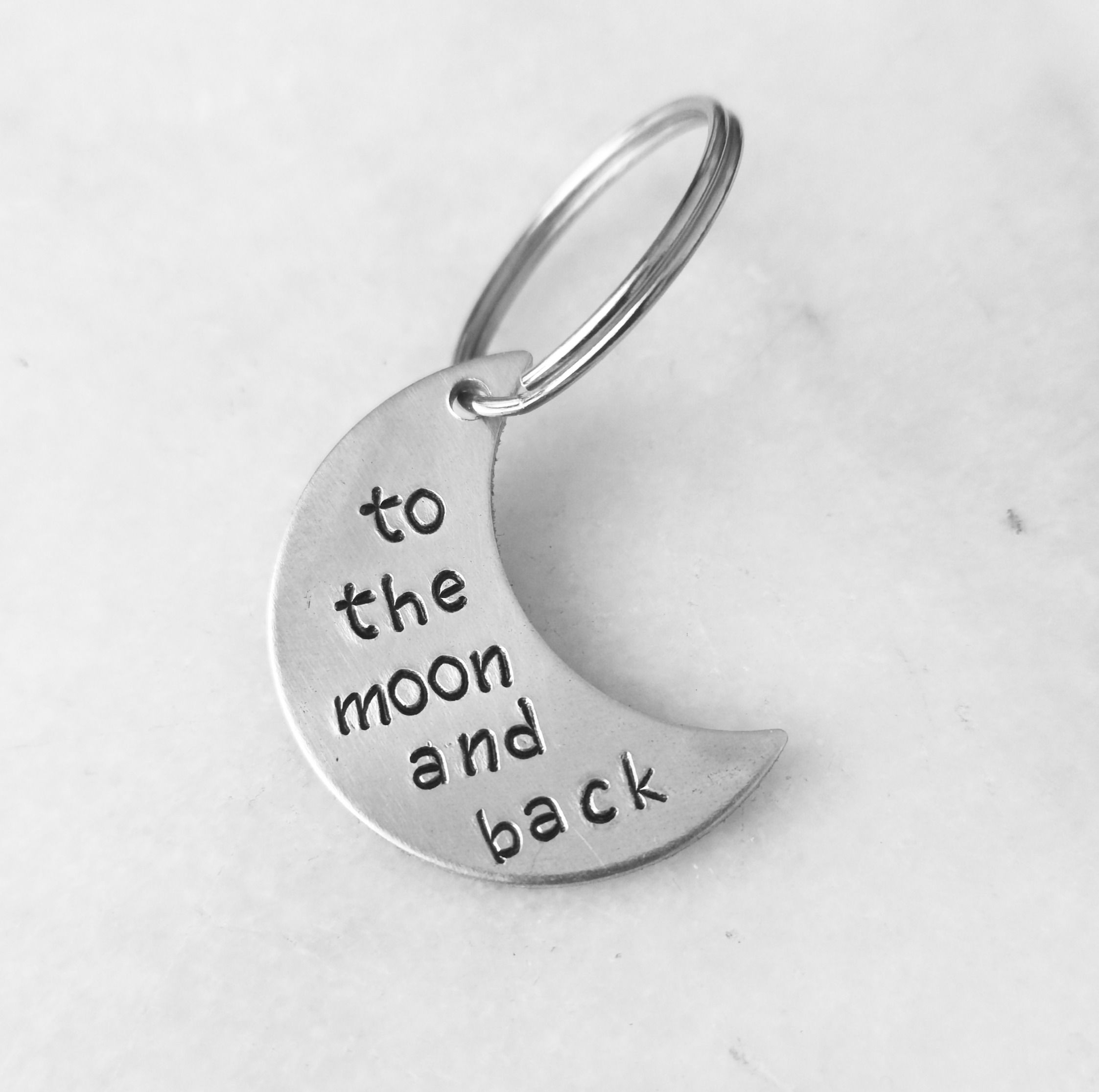 To the moon and back : Keyring