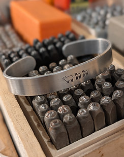 Personalised Family of Sheep : Bangle