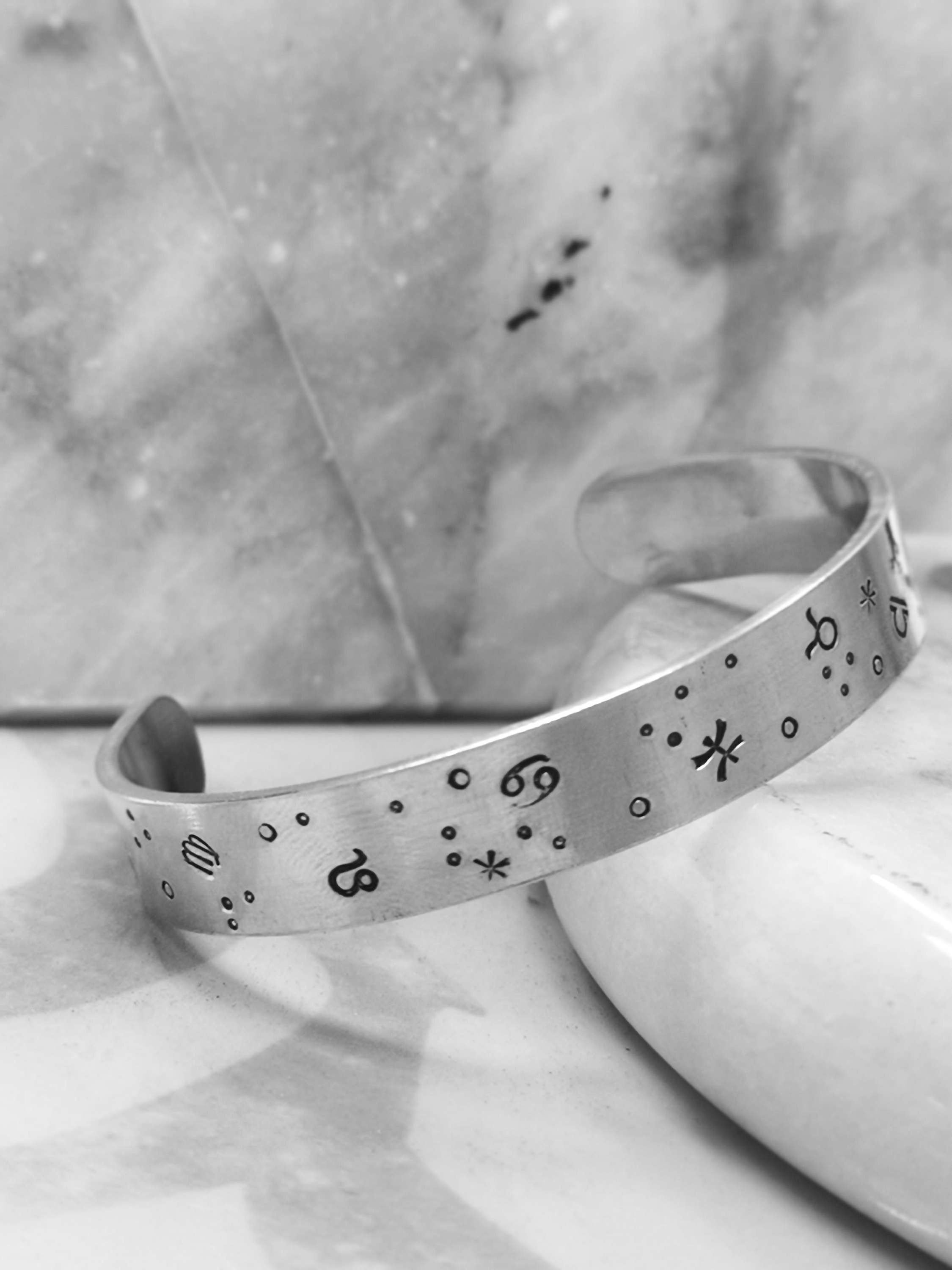 Zodiac Star Signs : Bangle