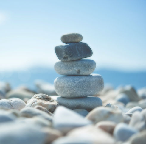 Rock%20Balancing_edited.jpg