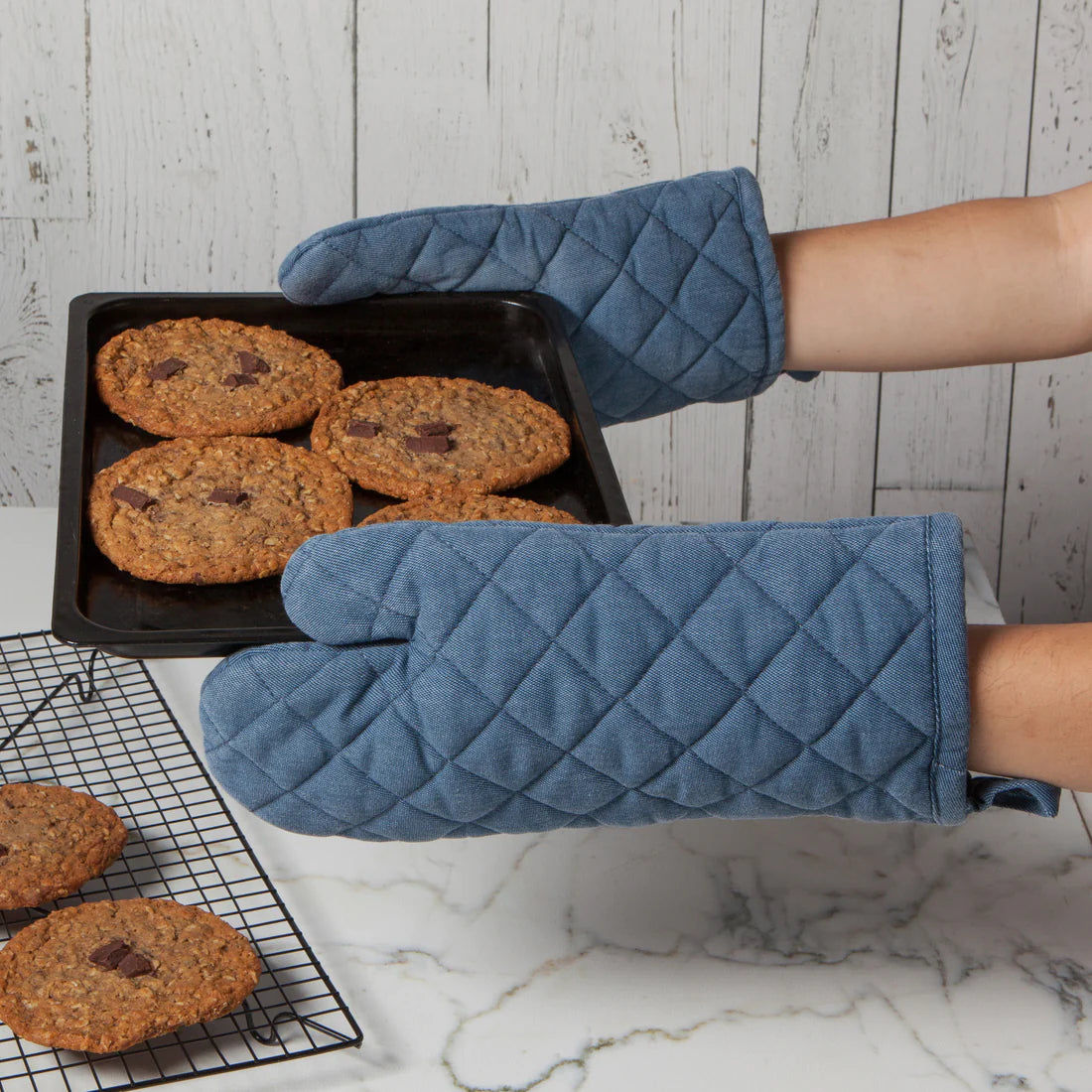 Stonewash Oven Mitts (Lagoon)
