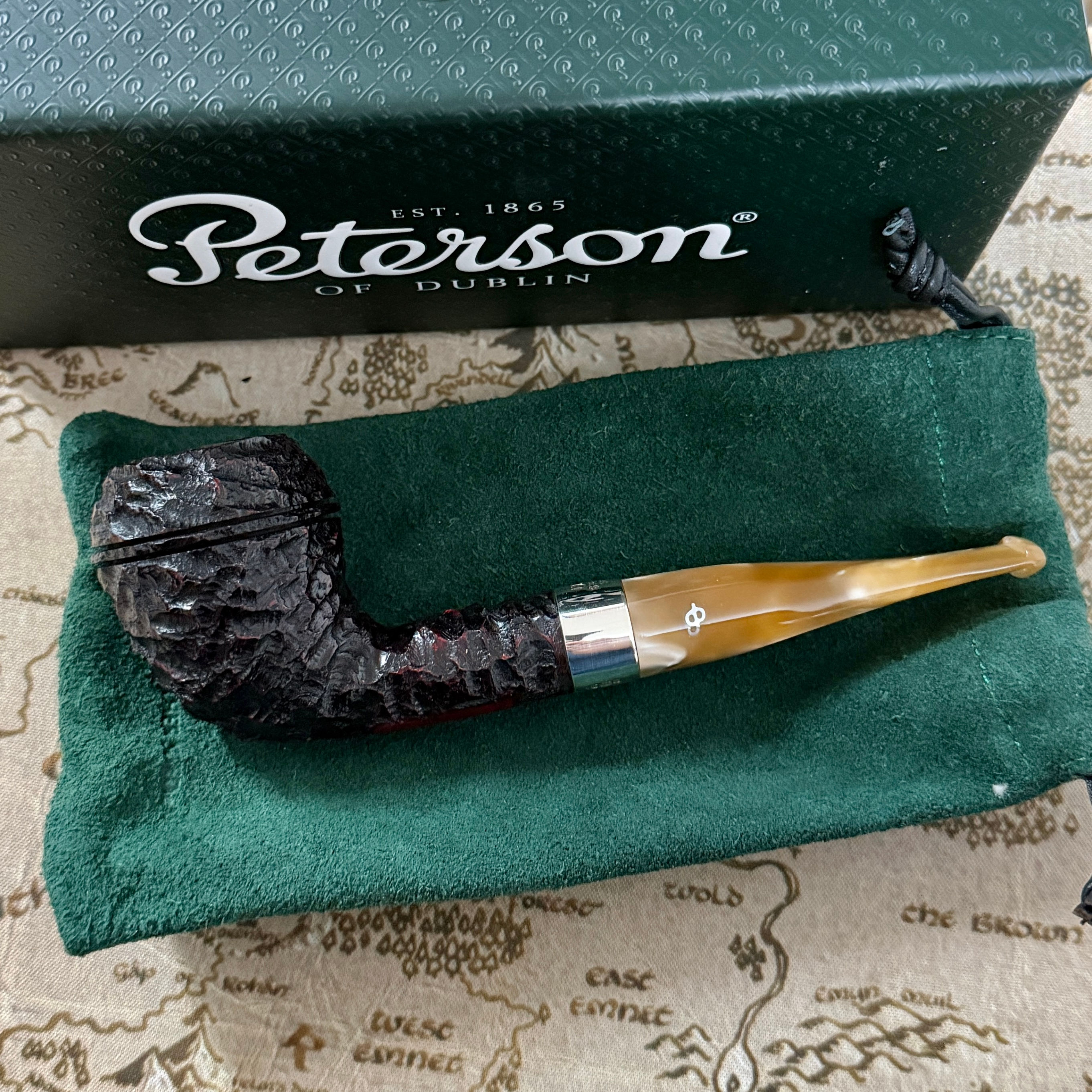 Peterson Molly Malone fishtail estate pipe - 5847