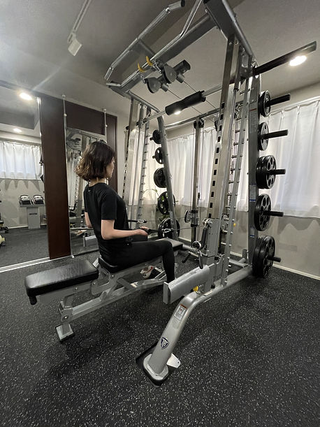 TAKANAWA PERSONAL TRAINING | 品川駅徒歩6分 | ストレッチ・整体 | パーソナルトレーニングジム