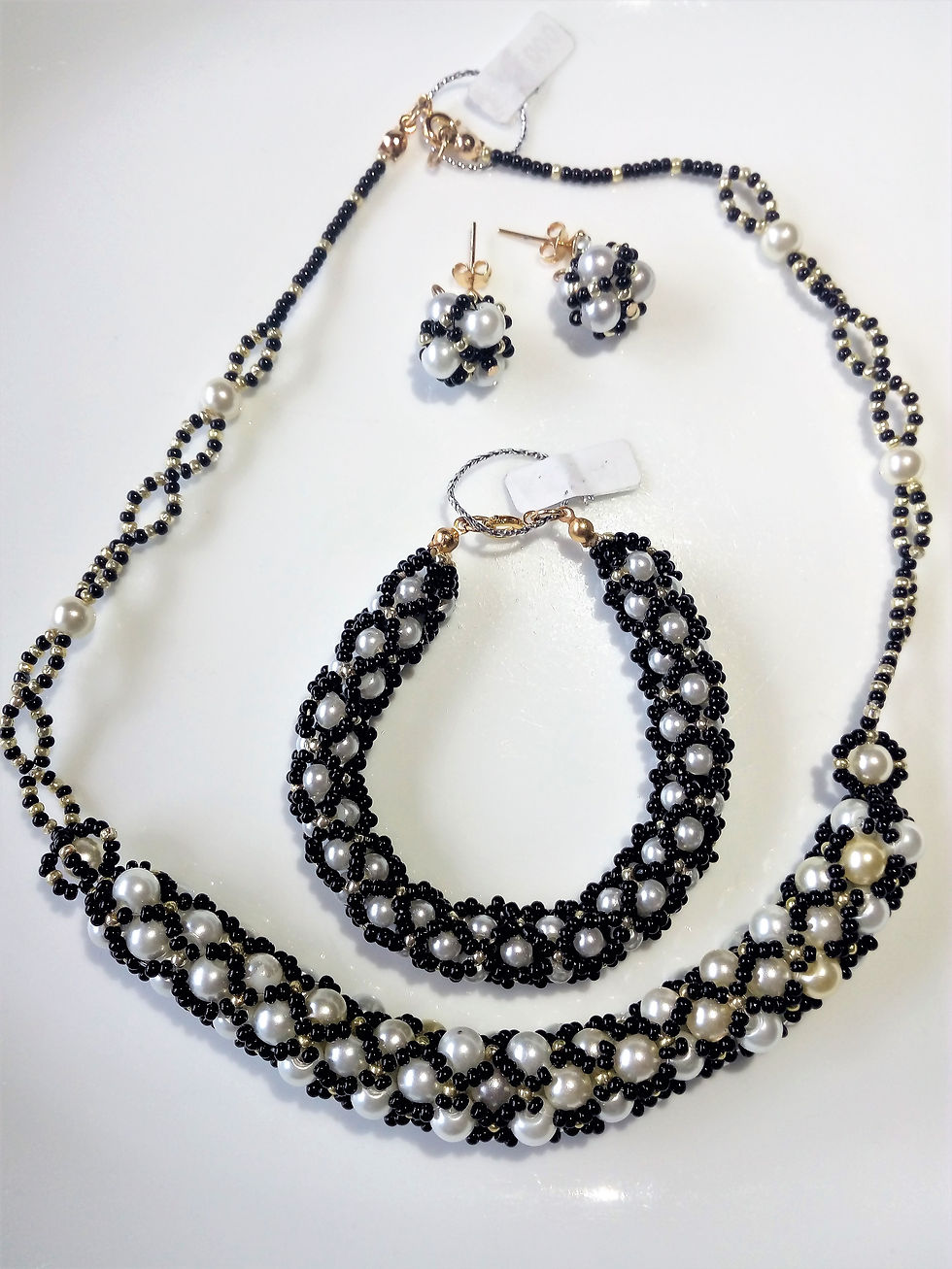 Conjunto blanco- negro $80.000