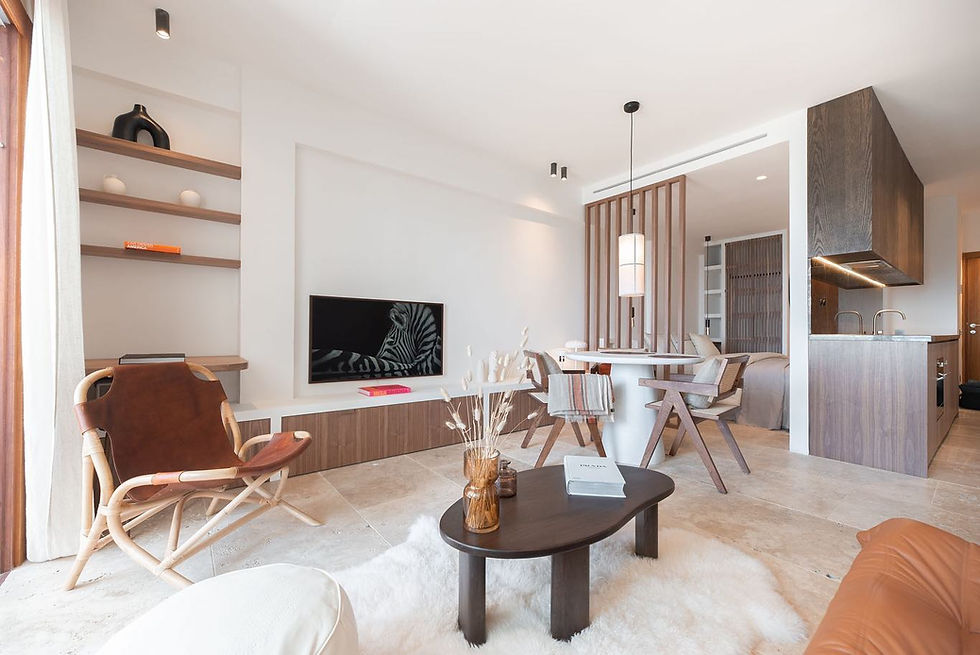 Thumbnail: travertintegels 61x91,x5x1.2 van meisjes van steen met inbouwkast op Ibiza slaapkamer design meubels Ibiza