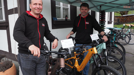 Neuste Bikes an der Frühlingsausstellung beim "Grübler mit Härzbluet" Velo Moto Hadorn in Wattenwil