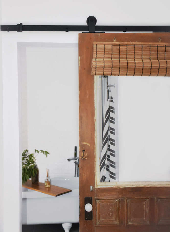 Porte coulissante sur rail