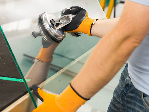 Vacuüm glaspanelen plaatsen