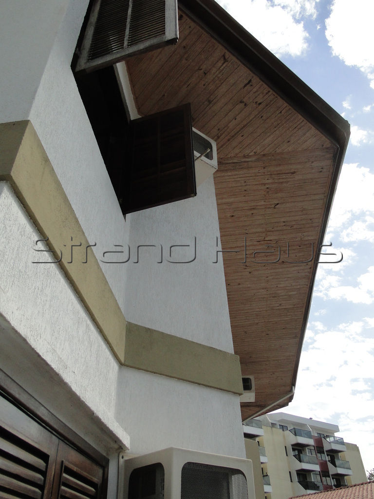 Telhado, forro e tabeiras