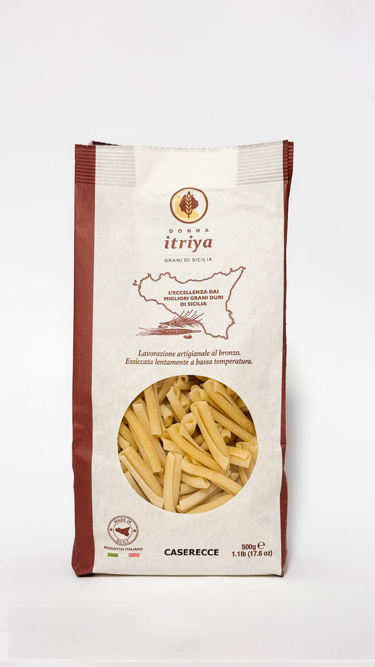 Donna Itriya Caserecce