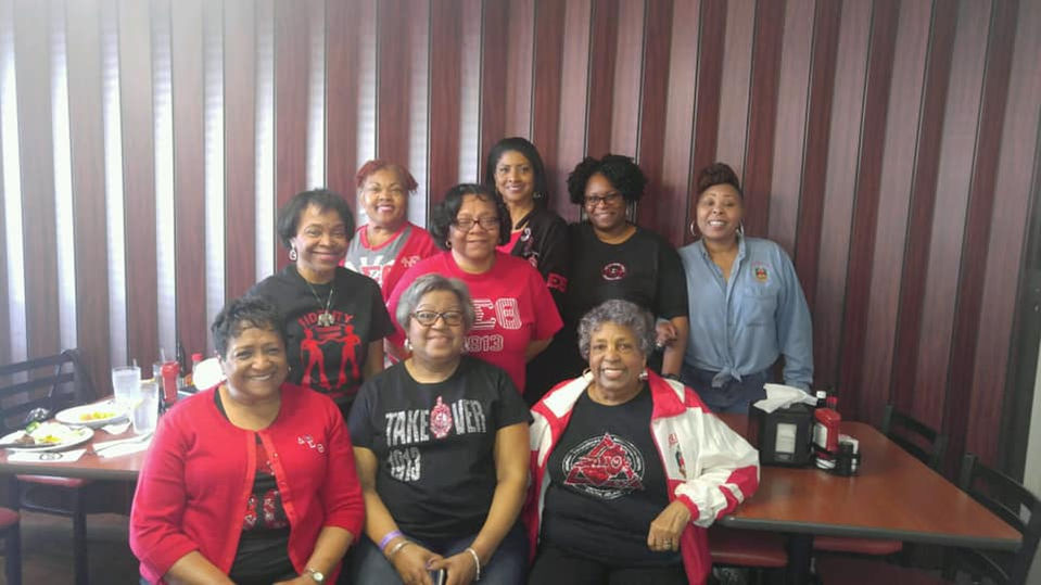 sisterhoodluncheon2019_1.jpeg