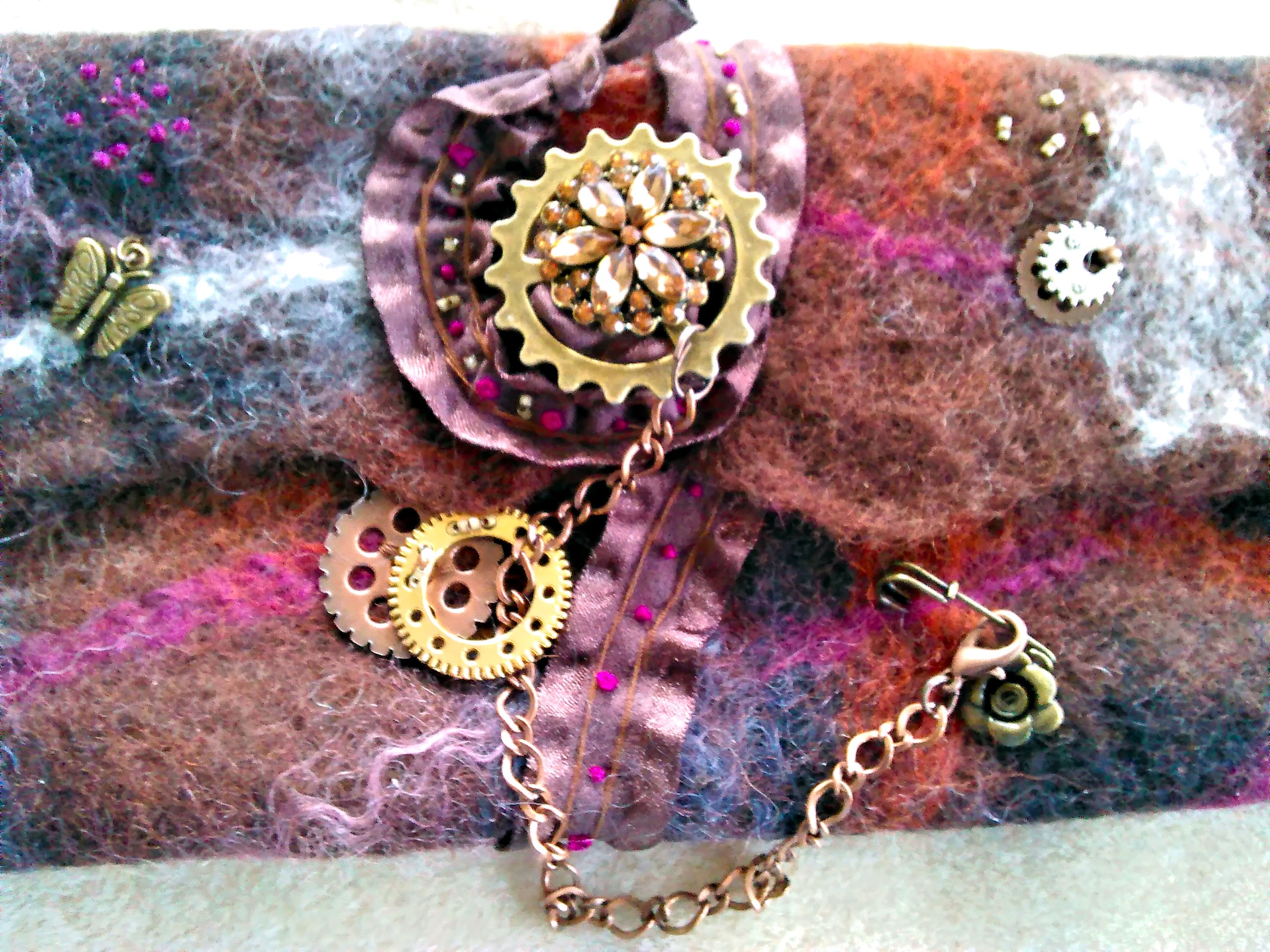Steampunk Sallie Front Closeup1