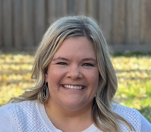 Kaitlin Strand headshot