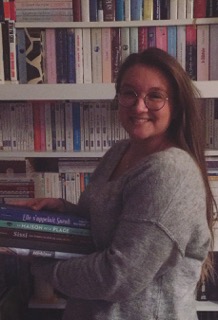 Marie A., Libraire Kube