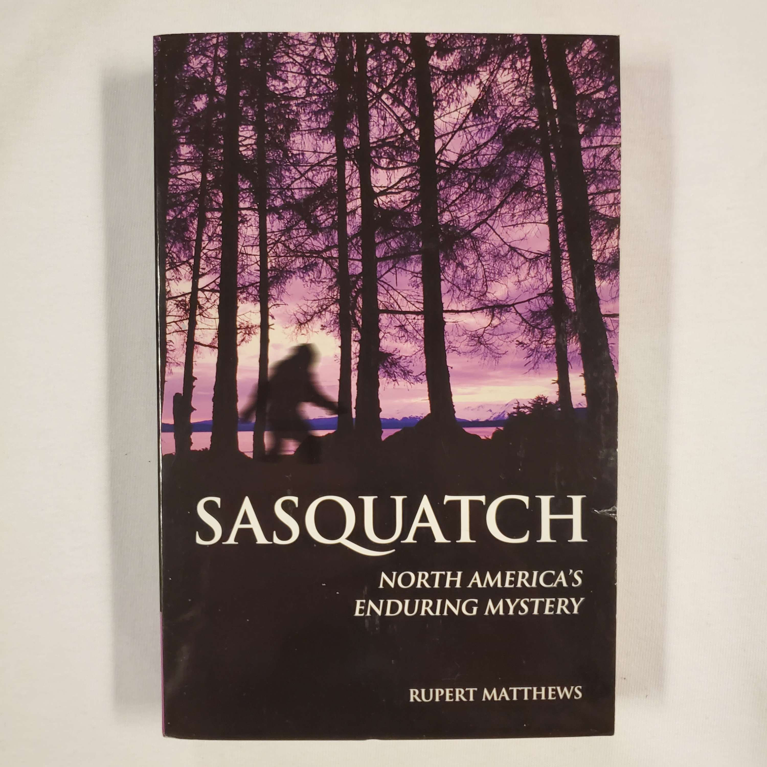 Matthews, Rupert : SASQUATCH - Softcover Book