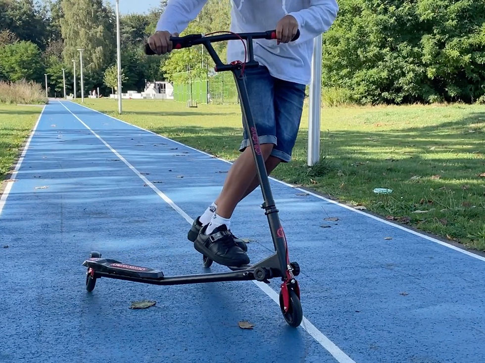 Miniature : Trottinette WIGGLER - Trottinette à 3 roues
