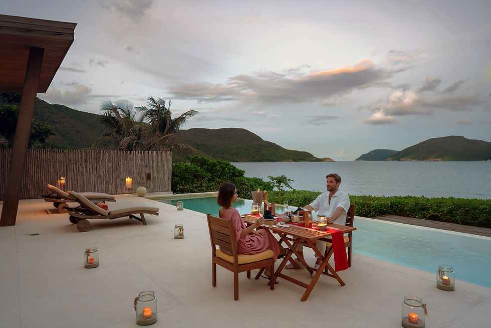 In-villa Dinning