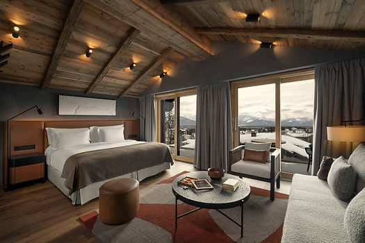 Four-Bedroom Chalet Master bedroom.jpg