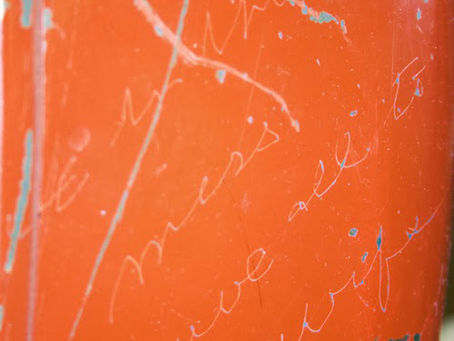 To Write or Not to Write a Holographic Will