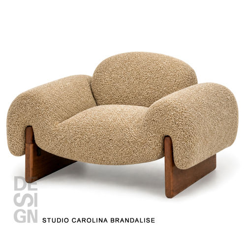 Design orgânico e volumoso.