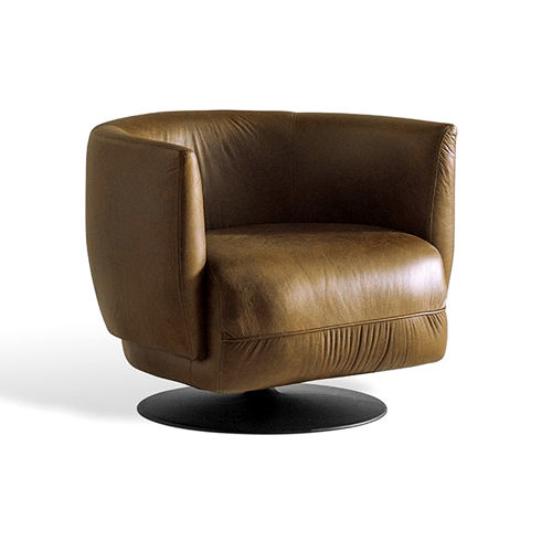 Base giratória em aço carbono pintado.