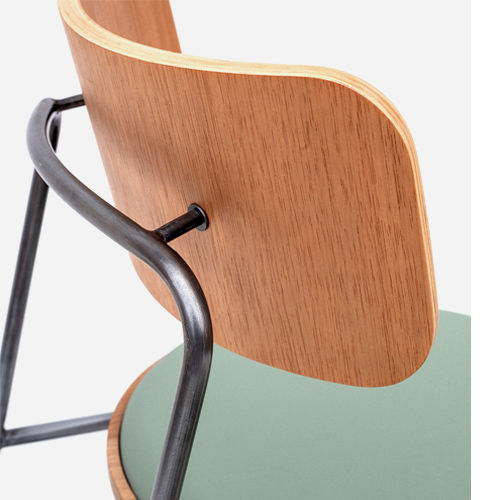 Miniatura: Ideal para ambientes que valorizam design, leveza e originalidade.
