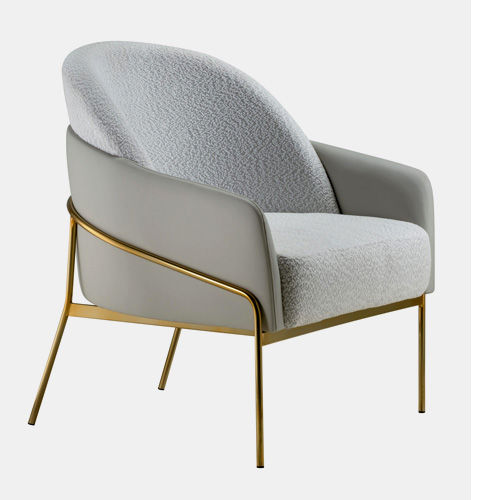 Miniatura: Poltrona moderna cinza clara com estrutura metálica dourada, design elegante e confortável.