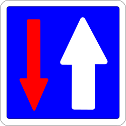 Priority when road narrows (priorité à la circulation venant en sens inverse)