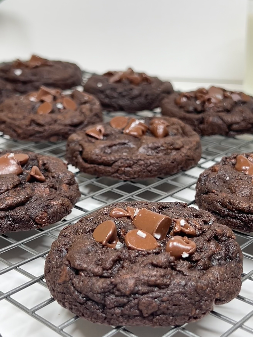 Thumbnail: The Dark Side Cookie