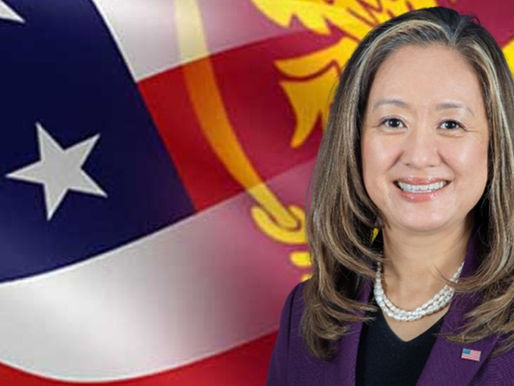 ජුලී චන්ග් ආපසු යයි