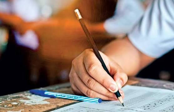උසස් පෙළ කල් දැමීමේ පෙත්සම අභියාචනාධිකරණයෙන් නිෂ්ප්රභයි