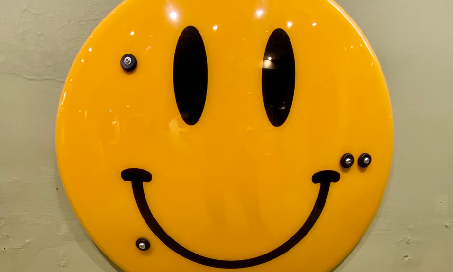 SMILE (mellow yellow).png