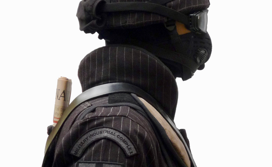 CITY GENT SOLDIER (right).png