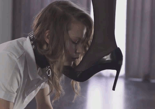 014_1000.gif
