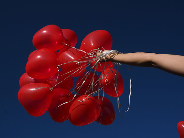 balloons-693743_1920.jpg