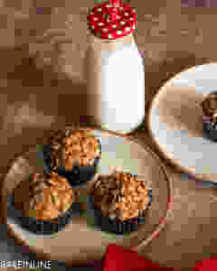 Eggless Healthy Whole Wheat Granola Muffins