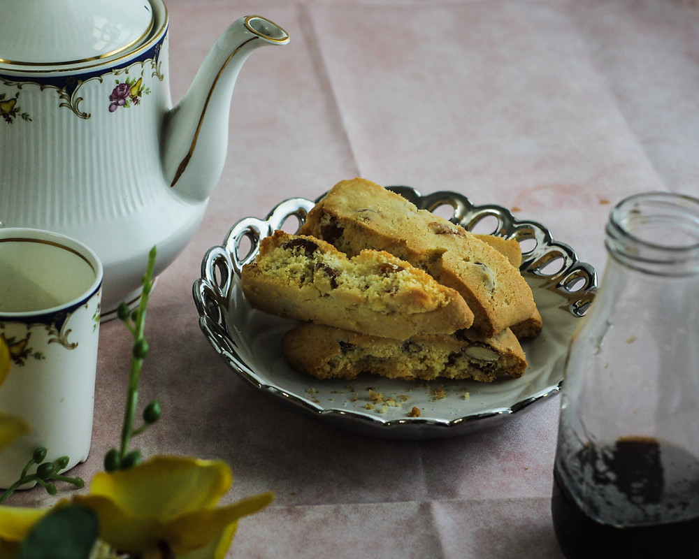 Have you ever tried making biscotti at home? These are classic, twice-baked cookies. They are incredibly easy to make and flavours can be customised very easily. Today I am sharing my favourite almond apricot flavour but you can use your favourite combination here!!!