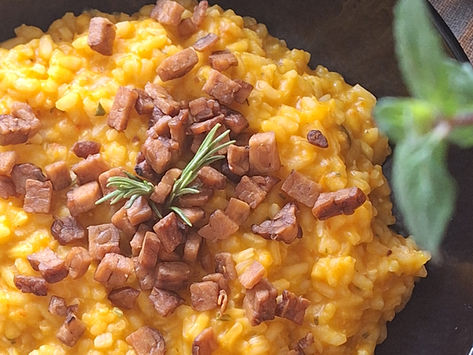 Dýňové rizoto s rozmarýnem a tempehem