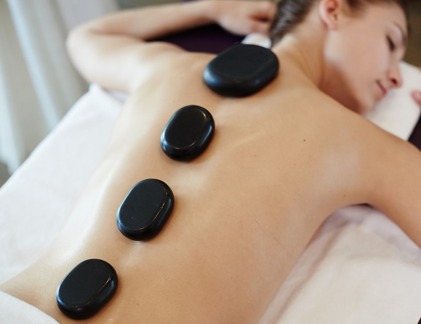 4.Hot Stone Massage.jpg
