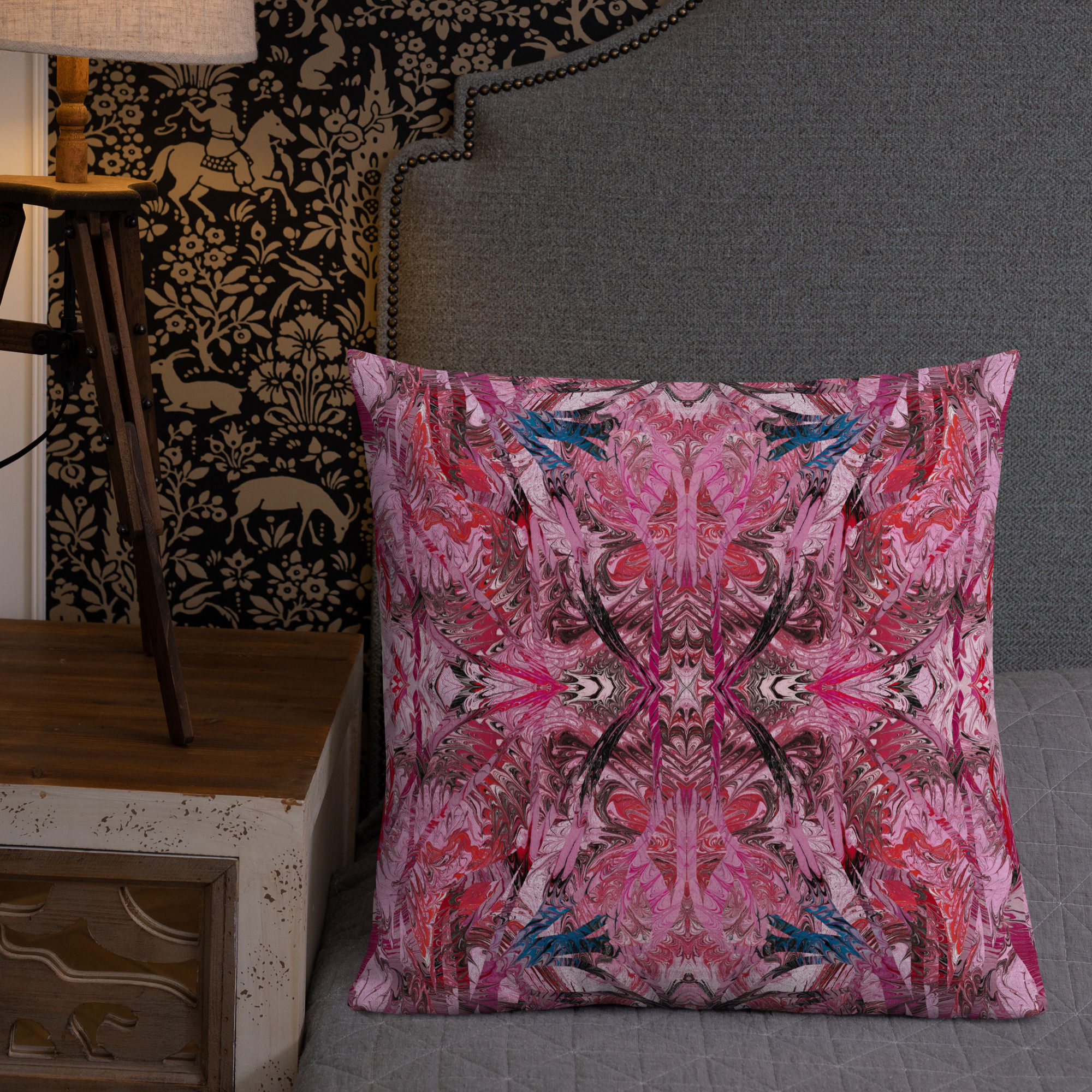 Red on pink intarsio III