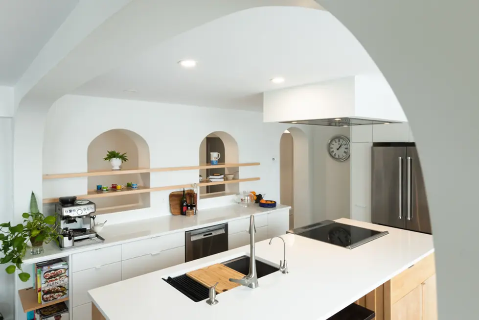 Lakeside Kitchen -1.webp