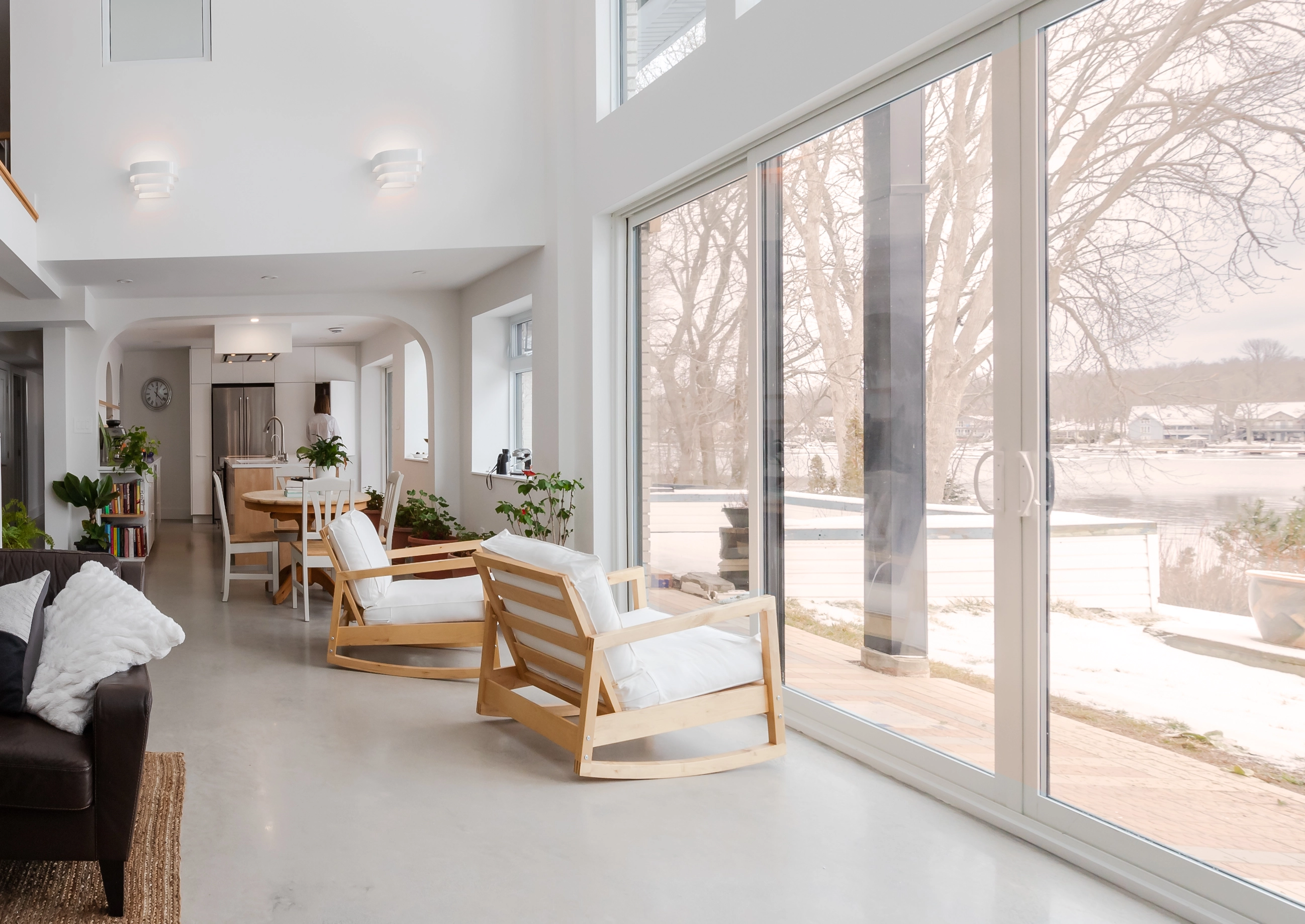 Lakeview Great Room.webp