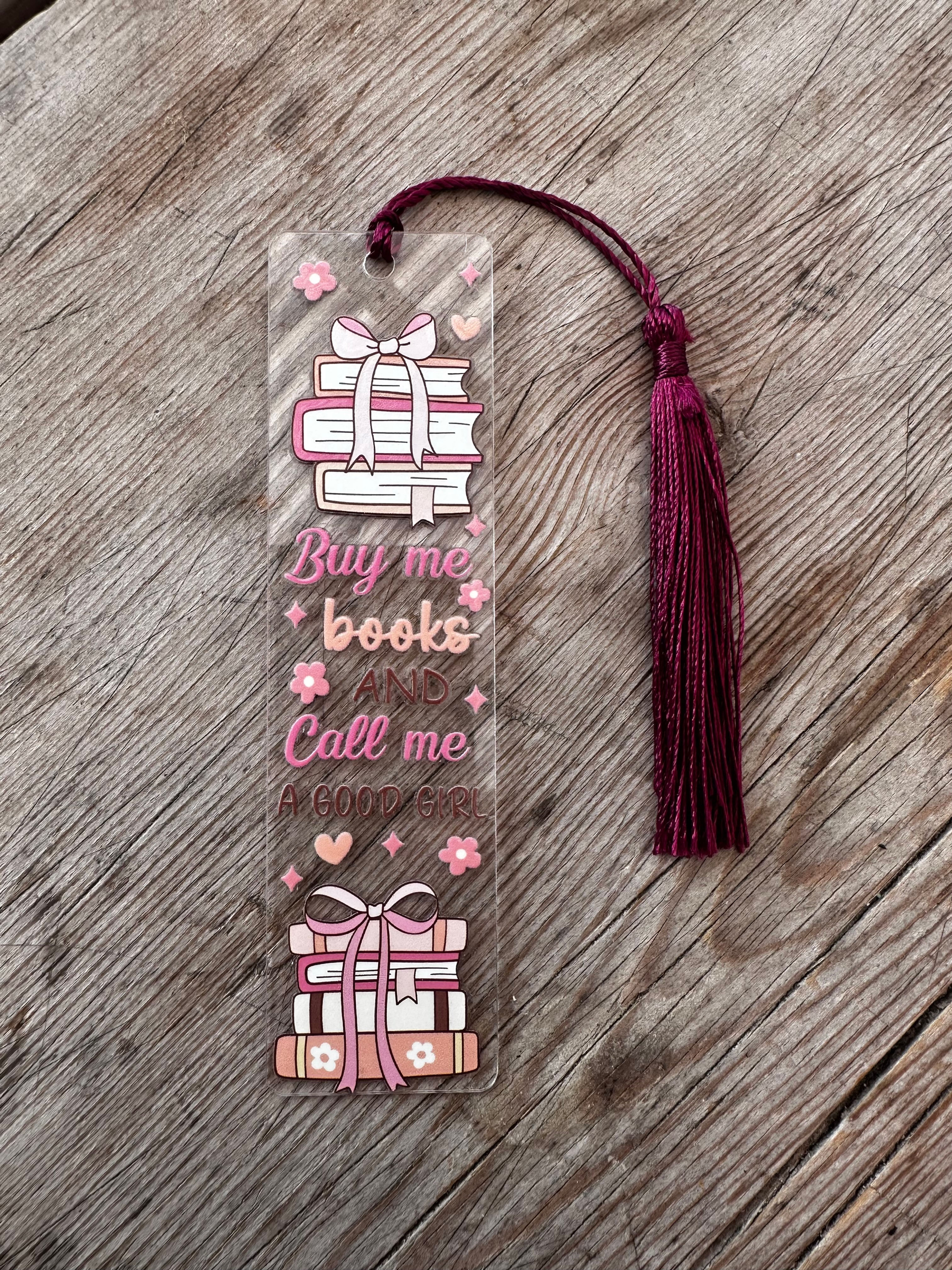 Bokmärke “Buy me books” – för den som vet exakt vad kärlek är 📚💖