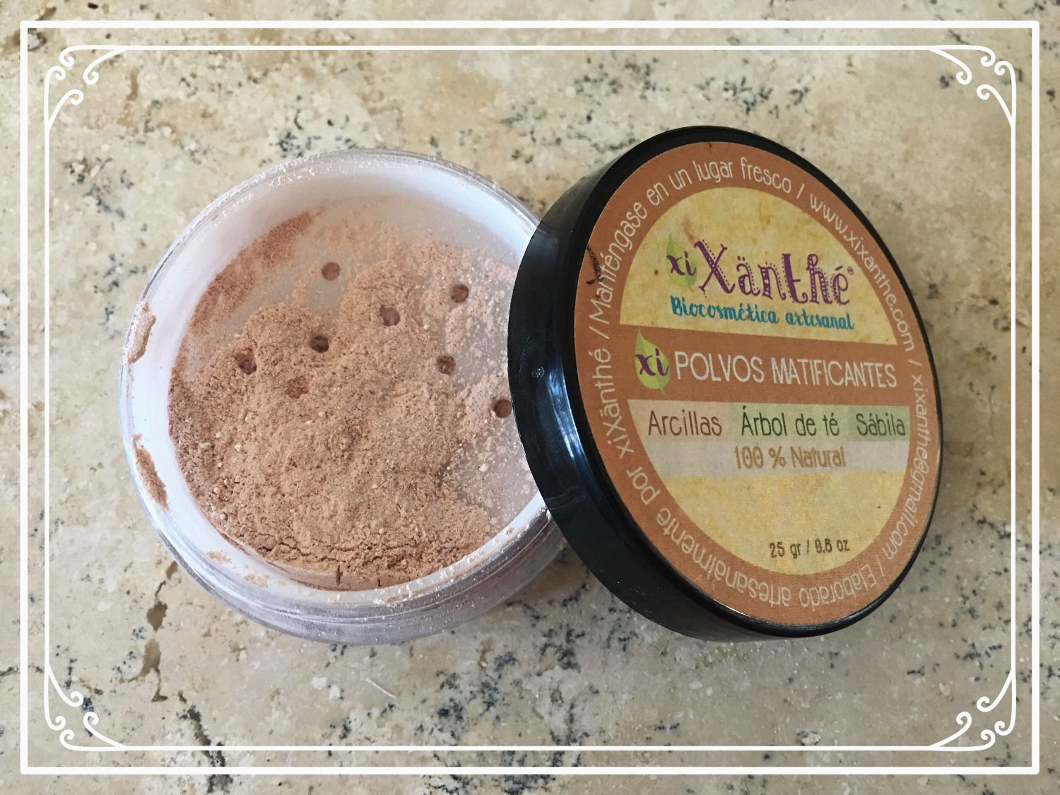 Polvo Matificante de Arcillas y Árbol de té