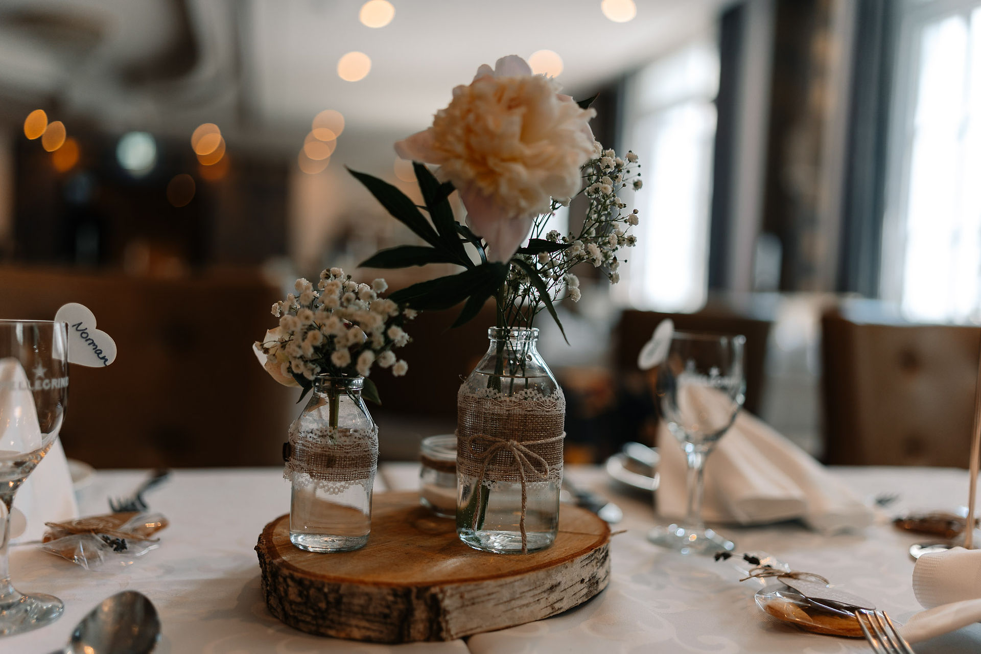 Tischdeko Hochzeit Blumen Vase romantische Stimmung Dresden