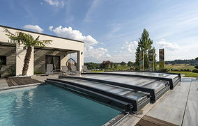 Abri de piscine tléescopique Néo Smart.jpg